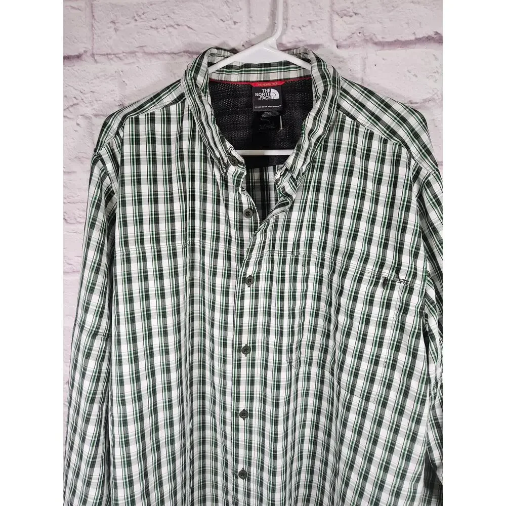 The North Face Men's XL‎ Button Down Shirt Green Black White Plaid